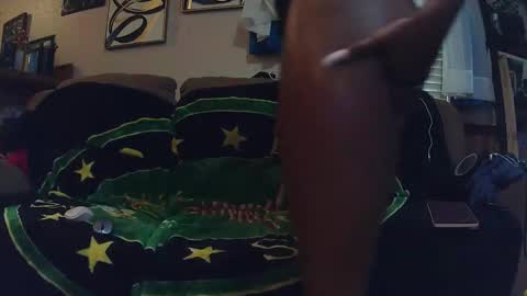 Snapshot of ts_britt chatting on November 2025 07:36:02 PM ts_britt online show from November 2025 07:36:02 PM