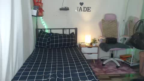 Jade online show from February 2025 11:05:01 PM