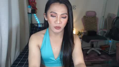 Jade online show from February 2025 09:44:02 PM