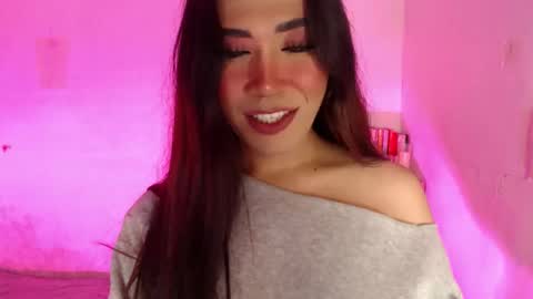 Snapshot of ts_romantika69 chatting on April 2026 10:38:02 AM The Girl Named Romantika online show from April 2026 10:38:02 AM