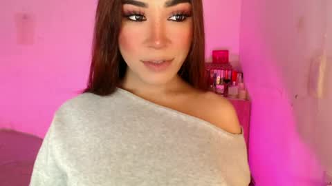 Snapshot of ts_romantika69 chatting on June 2026 06:27:01 AM The Girl Named Romantika online show from June 2026 06:27:01 AM
