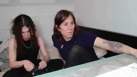 Snapshot of tsbubbles760 chatting on December 2025 10:07:02 PM TSBubbles online show from December 2025 10:07:02 PM