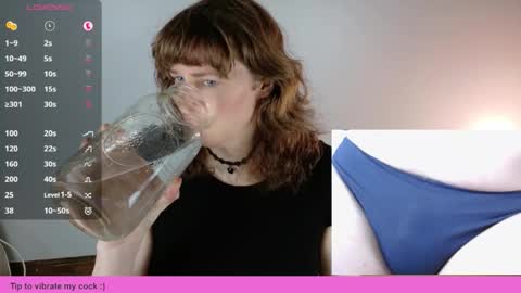 Ellie Ryder online show from December 2025 01:46:02 AM