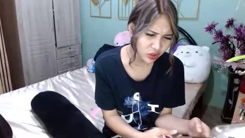 Snapshot of tsempress chatting on February 2025 08:42:01 AM SHENA online show from February 2025 08:42:01 AM