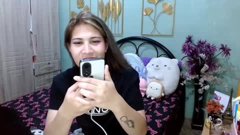 Snapshot of tsempress chatting on March 2025 06:30:01 PM SHENA online show from March 2025 06:30:01 PM