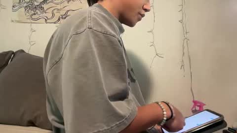 tsj777 online show from April 2026 10:51:02 PM