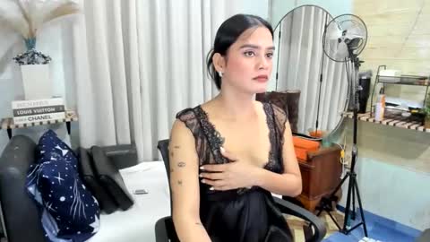 tslatinazandra online show from March 2026 10:54:02 AM