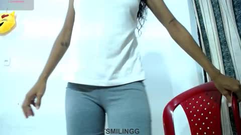 Snapshot of tsmilingg chatting on October 2025 01:24:02 AM Dulce online show from October 2025 01:24:02 AM