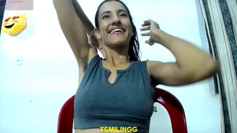 Snapshot of tsmilingg chatting on November 2025 09:48:02 PM Dulce online show from November 2025 09:48:02 PM