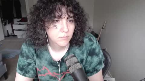Stephanie Peach online show from May 2026 07:18:02 PM