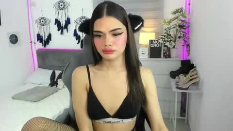 tstoni_talks online show from September 2025 06:08:02 PM