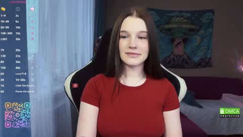 Snapshot of tsukuemi_no_mikoto chatting on April 2026 02:56:01 AM Sonya on vacation until online show from April 2026 02:56:01 AM