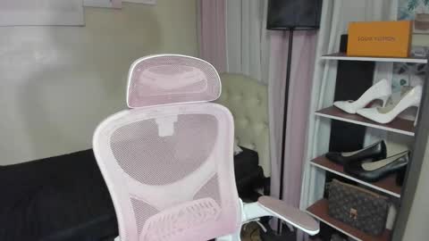 tsuncutrhein online show from October 2025 08:30:02 PM