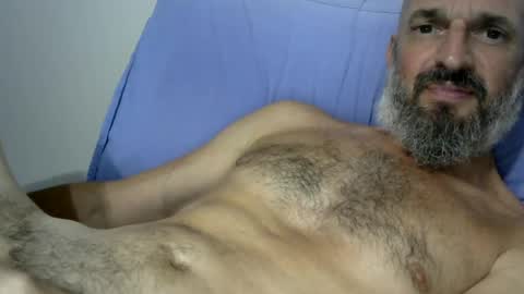 Snapshot of tu_bomberono chatting on June 2026 07:51:01 PM tu_bomberono online show from June 2026 07:51:01 PM
