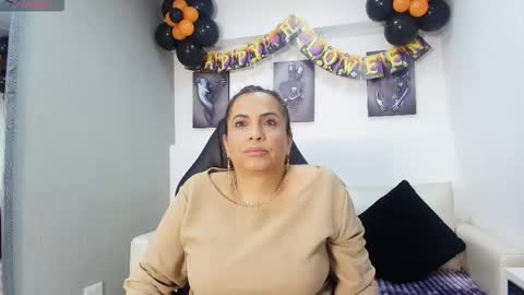 TuGochita online show from October 2025 12:48:02 PM
