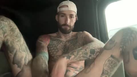 Snapshot of tuhands chatting on October 2025 01:11:01 PM Tuhands online show from October 2025 01:11:01 PM