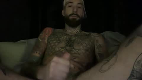 Snapshot of tuhands chatting on October 2025 07:14:01 AM Tuhands online show from October 2025 07:14:01 AM