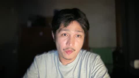 Snapshot of tuling1 chatting on March 2026 05:35:01 PM tuling1 online show from March 2026 05:35:01 PM