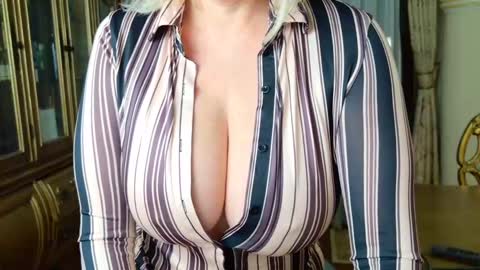 Tunde online show from February 2025 04:53:01 AM