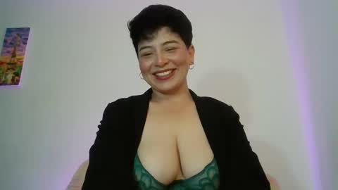 Karla cherry online show from December 2025 03:39:01 PM