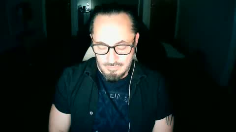 Snapshot of tuscan_taurus chatting on April 2026 06:58:02 AM tuscan_taurus online show from April 2026 06:58:02 AM