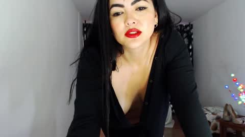Snapshot of tuti_sex chatting on December 2024 10:47:02 PM tuti online show from December 2024 10:47:02 PM