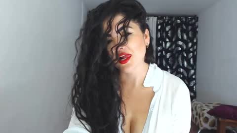Snapshot of tuti_sex chatting on January 2025 03:23:02 AM tuti online show from January 2025 03:23:02 AM