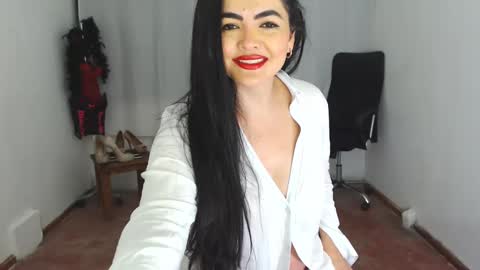 Snapshot of tuti_sex chatting on January 2025 01:56:02 AM tuti online show from January 2025 01:56:02 AM