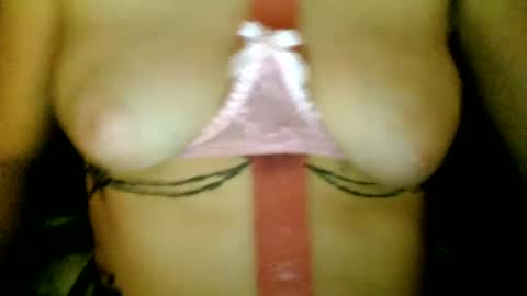 Snapshot of tuxxx1p1nk chatting on June 2026 04:59:02 AM tuxxx1p1nk online show from June 2026 04:59:02 AM