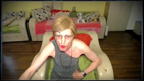 Snapshot of tvclementine chatting on January 2025 11:38:02 AM Clementine online show from January 2025 11:38:02 AM