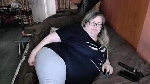 Lana online show from February 2025 08:27:02 AM