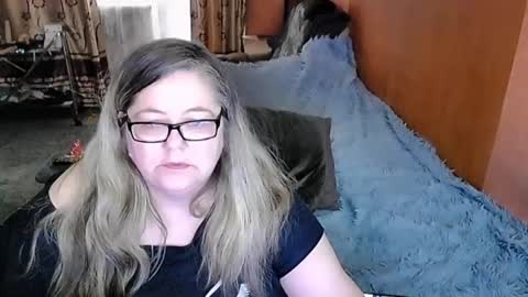 Lana online show from February 2025 05:48:02 AM