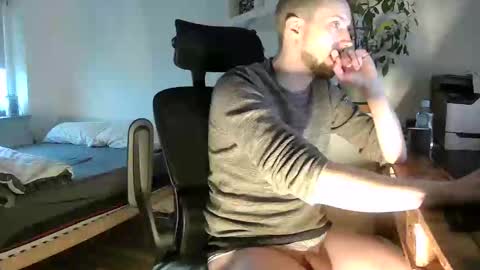 Tobi online show from January 2025 07:48:01 AM