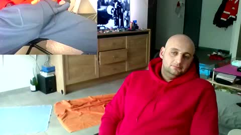 Snapshot of twardyidlugi chatting on December 2024 12:49:01 PM twardyidlugi online show from December 2024 12:49:01 PM