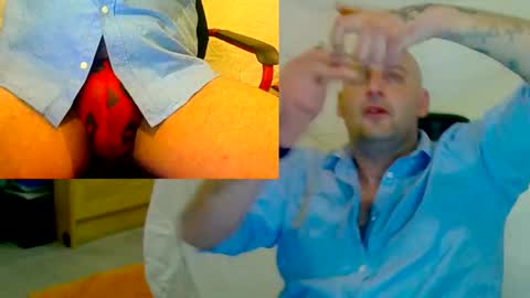 Snapshot of twardyidlugi chatting on March 2025 08:21:01 PM twardyidlugi online show from March 2025 08:21:01 PM