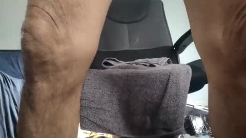 Snapshot of twe4kseeker chatting on October 2025 02:03:02 PM twe4kseeker online show from October 2025 02:03:02 PM