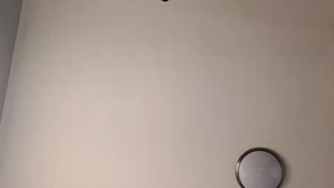 Snapshot of twest84 chatting on November 2025 09:28:01 PM twest84 online show from November 2025 09:28:01 PM