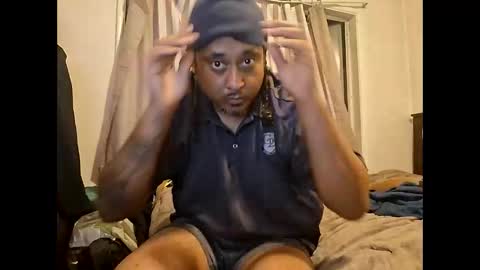Snapshot of twest84 chatting on April 2026 09:29:01 AM twest84 online show from April 2026 09:29:01 AM