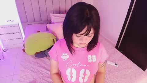 Snapshot of twiggy_sw chatting on June 2026 03:11:01 AM Twiggy online show from June 2026 03:11:01 AM