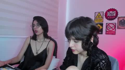 Eve  Lili online show from June 2026 04:31:01 PM