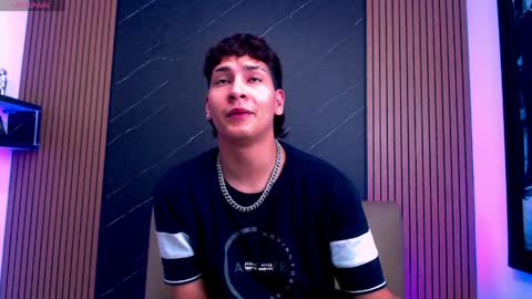 Snapshot of twink_bunny chatting on April 2026 03:38:01 AM samu online show from April 2026 03:38:01 AM