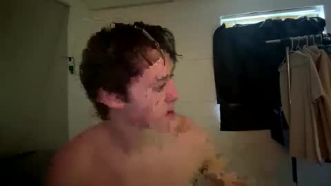 Snapshot of twinkboyboi69 chatting on April 2026 03:18:02 PM twinkboyboi69 online show from April 2026 03:18:02 PM