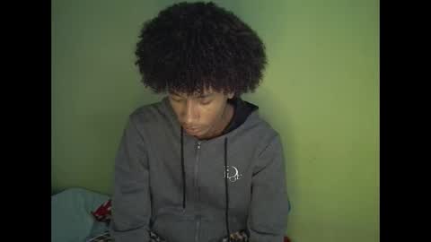 Snapshot of twinkgabriiel chatting on December 2025 01:27:02 PM twinkgabriiel online show from December 2025 01:27:02 PM