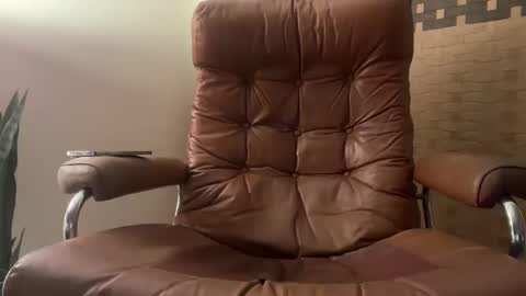 Snapshot of twinkie_lad117 chatting on October 2025 09:09:01 AM twinkie_lad117 online show from October 2025 09:09:01 AM