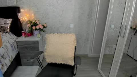 Snapshot of twinklingstar_ chatting on April 2026 04:24:02 AM twinklingstar_ online show from April 2026 04:24:02 AM