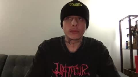 Derrick online show from September 2025 01:49:01 AM