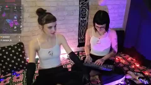 Sin and Skin online show from December 2025 08:37:02 PM