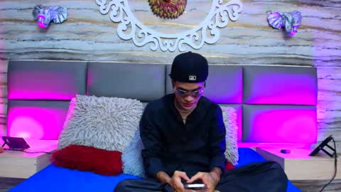 twinslovers_ online show from October 2025 07:55:01 PM