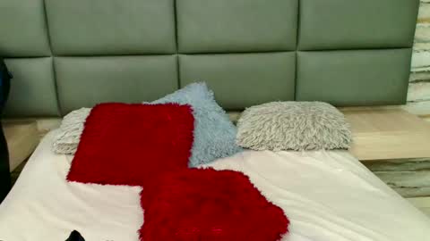 twinslovers_ online show from November 2025 11:15:01 PM