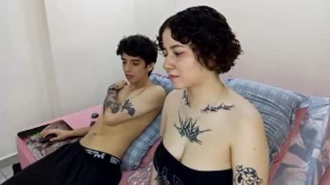 Snapshot of two_souls69 chatting on December 2025 07:51:02 PM Matt online show from December 2025 07:51:02 PM